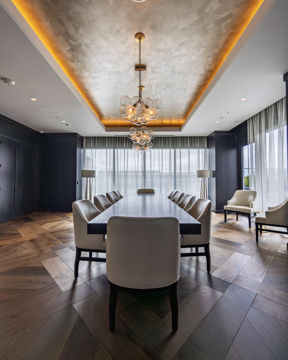 Private dining room in the residents’ club at 706 Mission